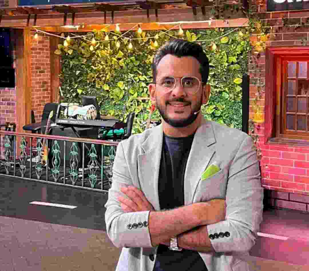 Aman Gupta Biography, Age, Net Worth, Wife, Qualification, Height, and ...